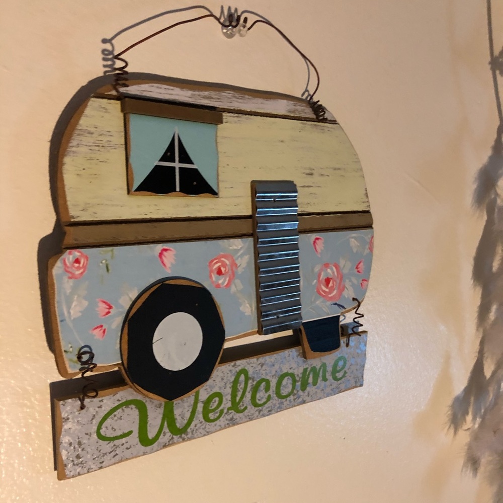Welcome Sign